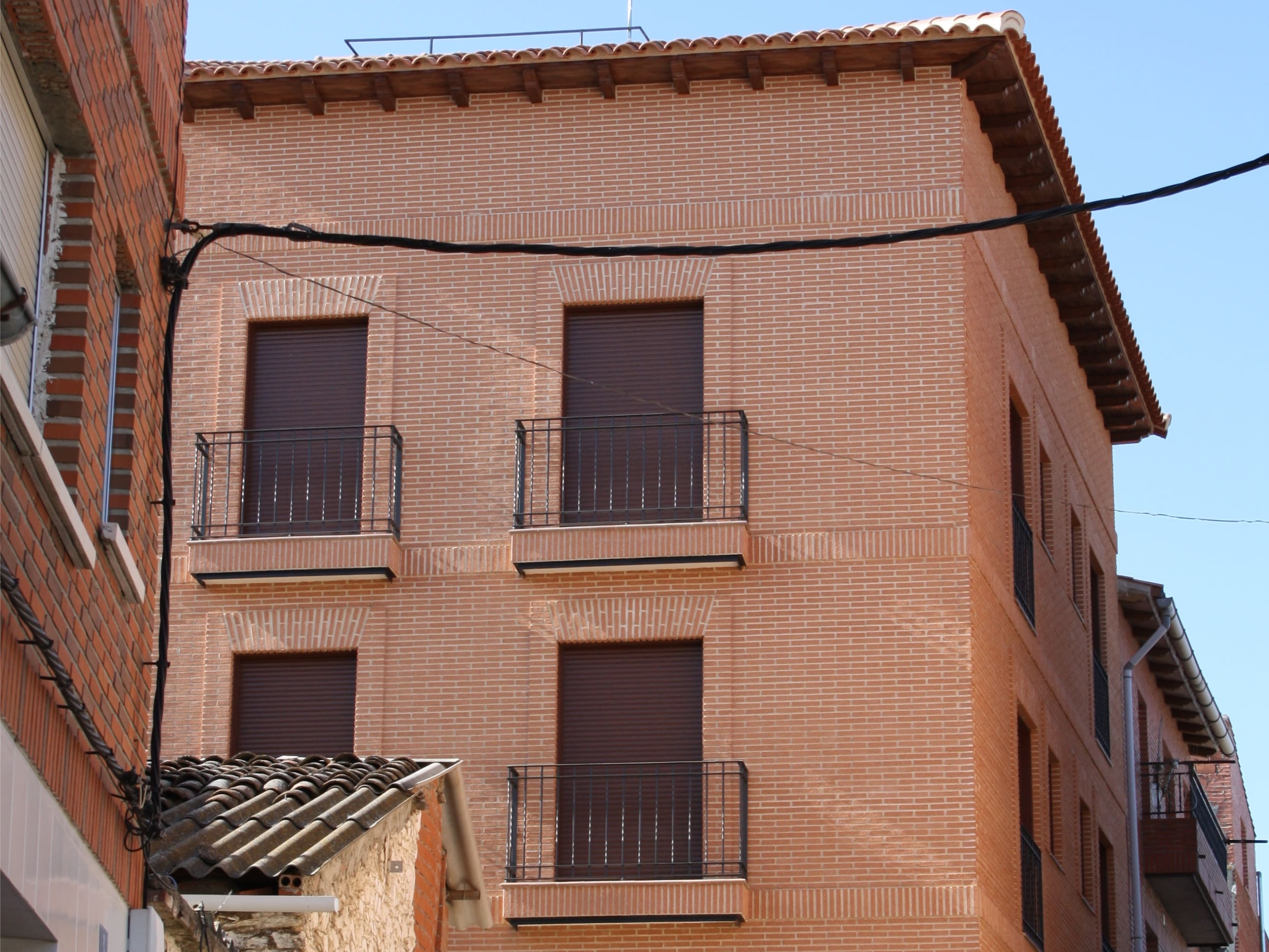 Edificio de 2 viviendas - Torrico